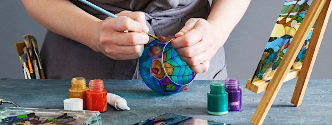 Guide to Create Stunning Glass Paintings Guide to Create Stunning Glass Paintings